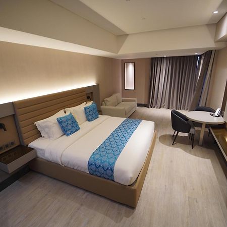 Bayprime Hotel Paranaque City Kültér fotó